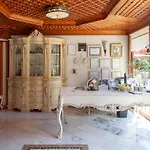 Gumus 아파트호텔 4*