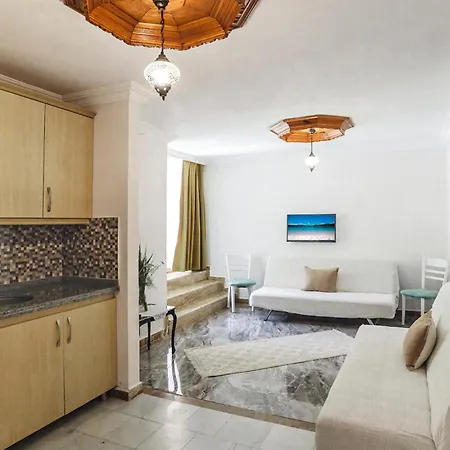 Gumus Akyaka (Mugla)